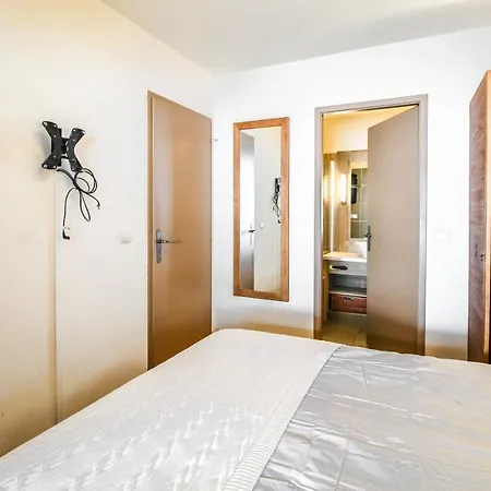 2 Bed In And Out Luxury In 5 Star Flaine